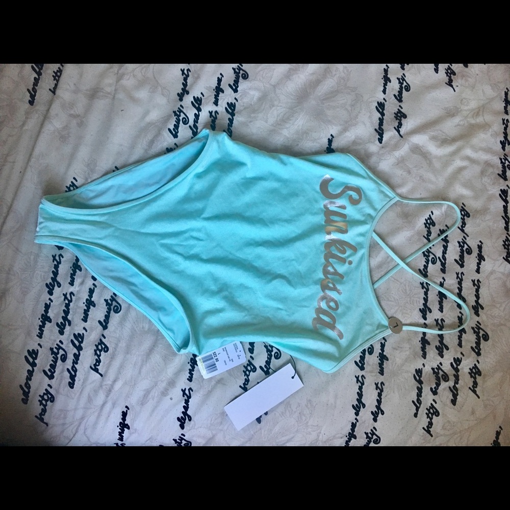 Cute Swimsuit!!